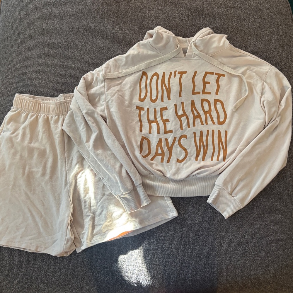 ACOTAR Set - Don’t Let The Hard Days Win